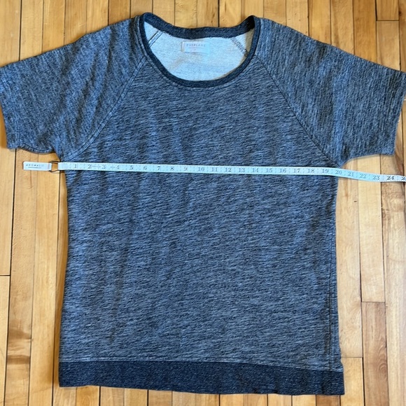 Everlane Top - Picture 8 of 10